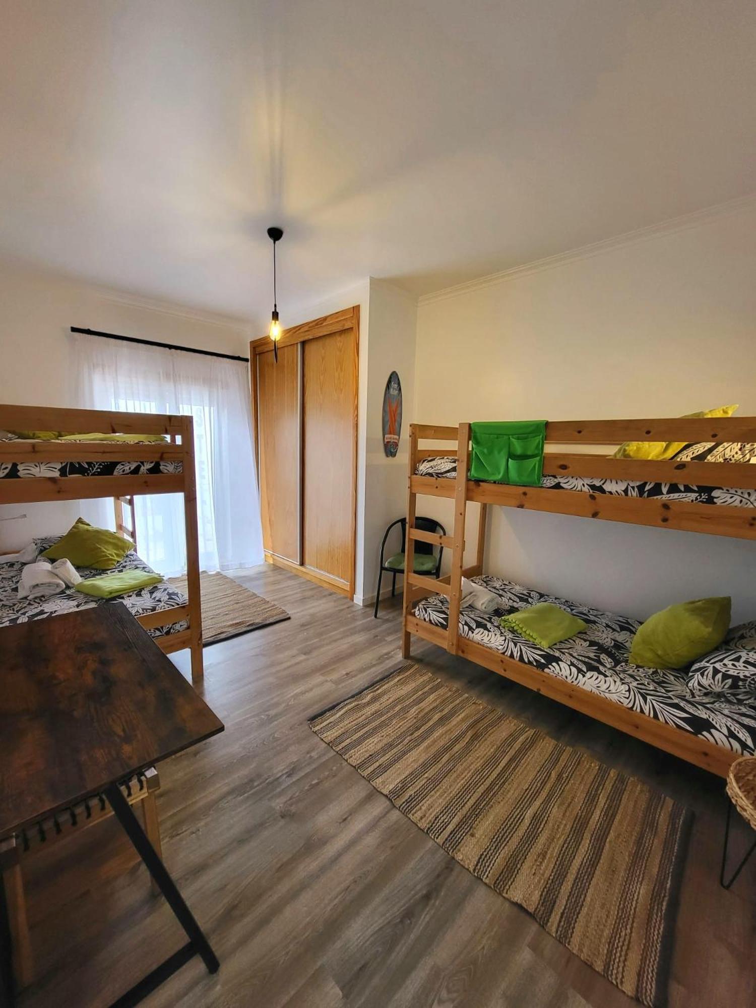 Alex Surf Hostel Baleal Eksteriør bilde