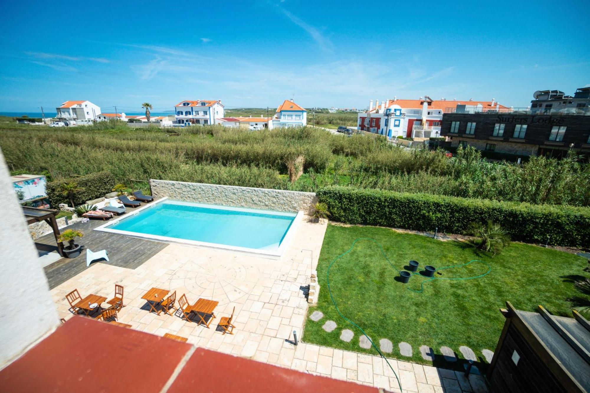 Alex Surf Hostel Baleal Eksteriør bilde