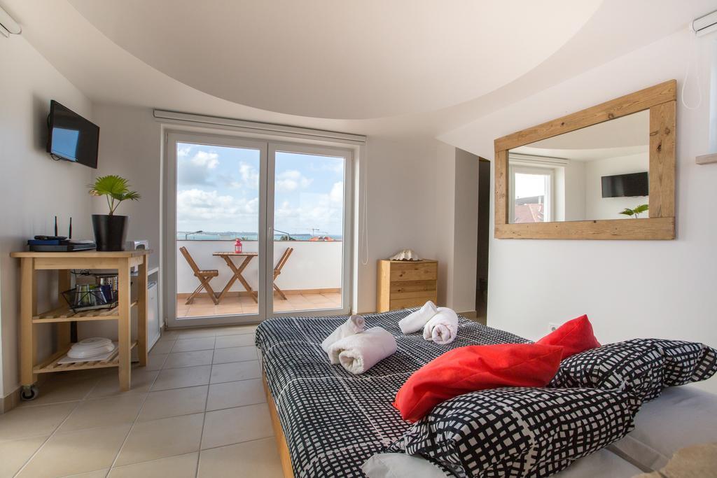 Alex Surf Hostel Baleal Eksteriør bilde